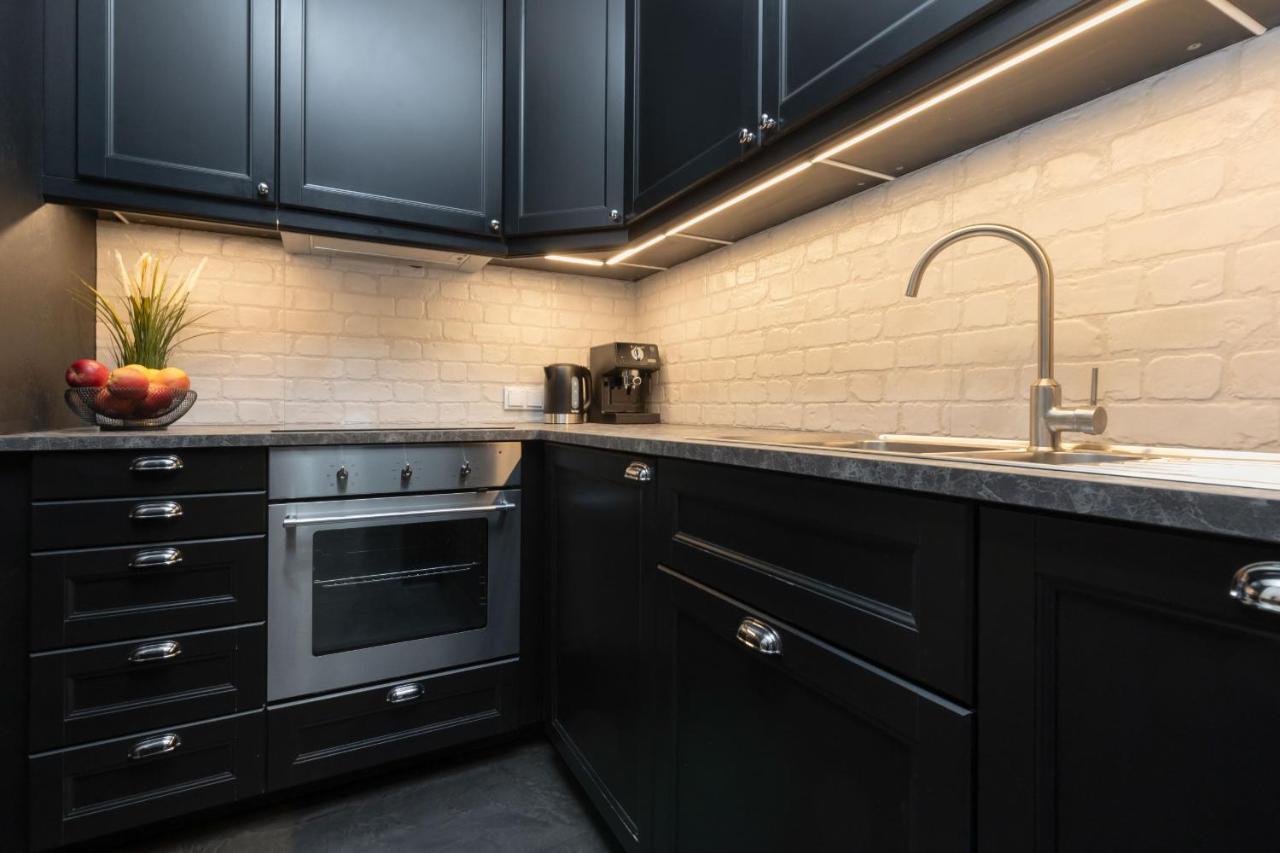 Stylish & Trendy 1 Bedroom Apartment Wola With Parking By Renters Βαρσοβία Εξωτερικό φωτογραφία