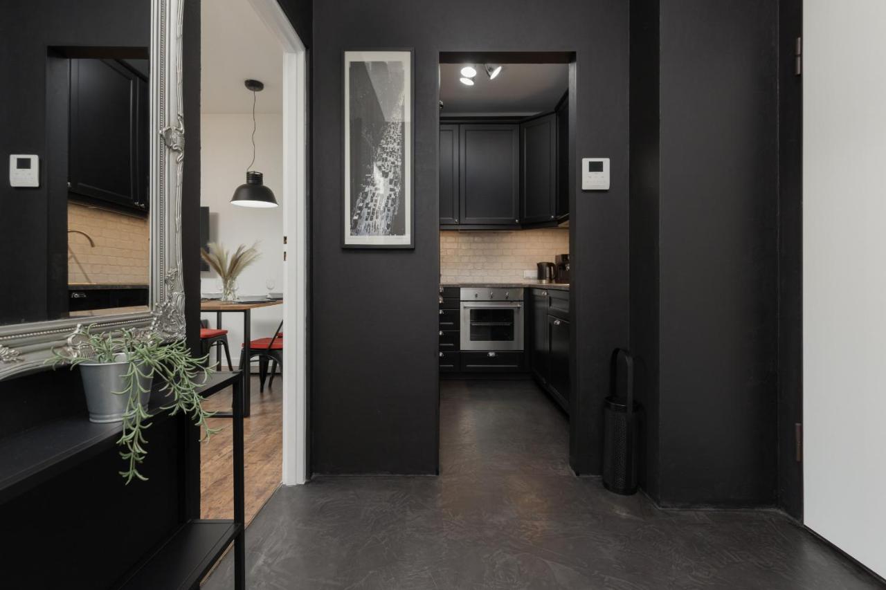 Stylish & Trendy 1 Bedroom Apartment Wola With Parking By Renters Βαρσοβία Εξωτερικό φωτογραφία